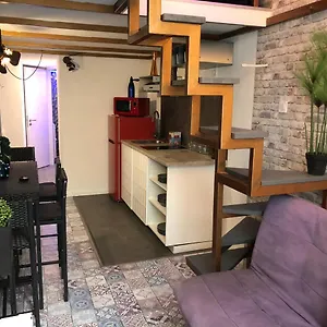  Apartman Corvin Ruinpub Designed